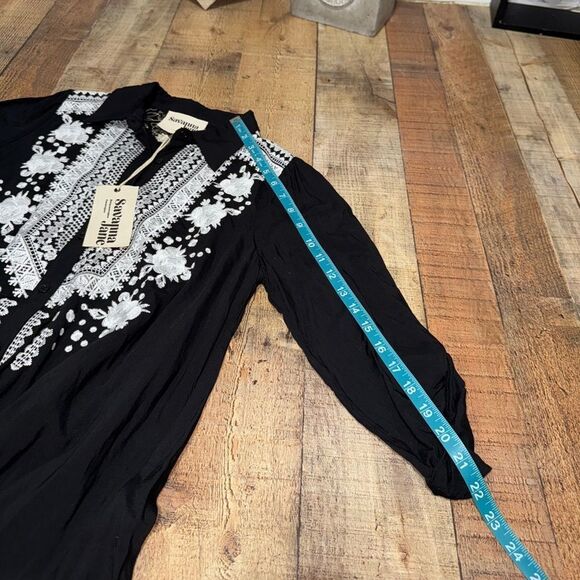 Savanna Jane Embroidered Front Floral Back Swing Mini Dress Small NWT - Picture 14 of 16